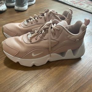 Nike RYZ